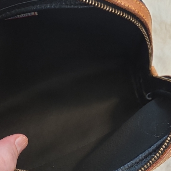 Dooney & Bourke Black and Brown Shoulder Bag - Picture 6 of 12